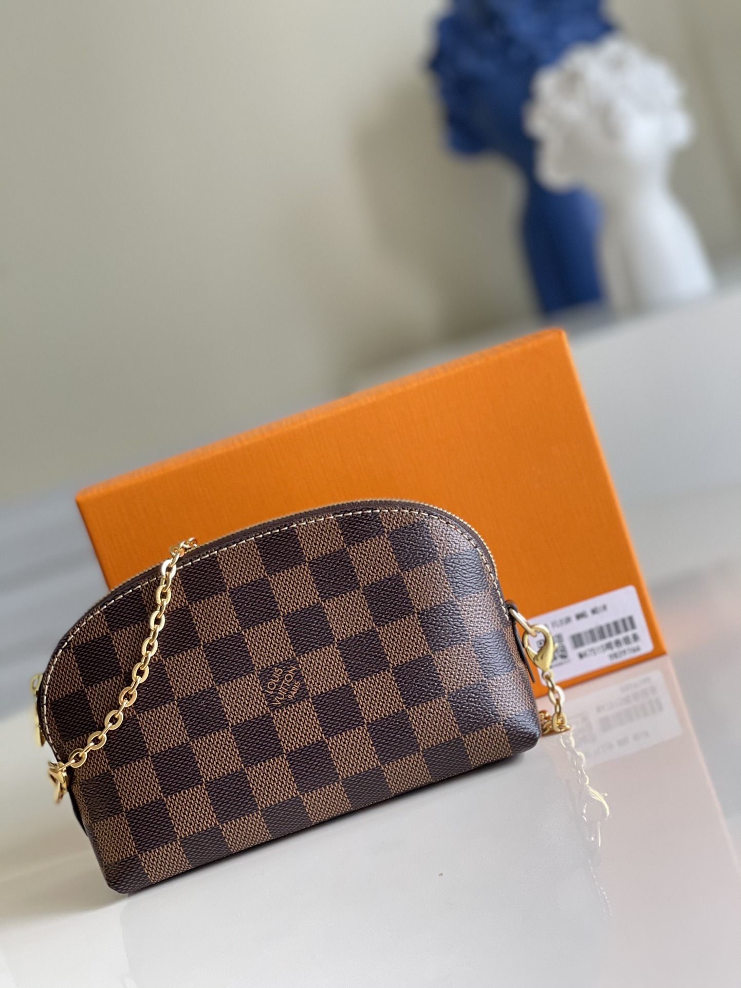 Louis Vuitton Cosmetic B